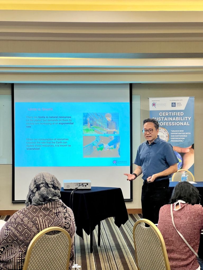 On the first day Fareed took the facilitator's role